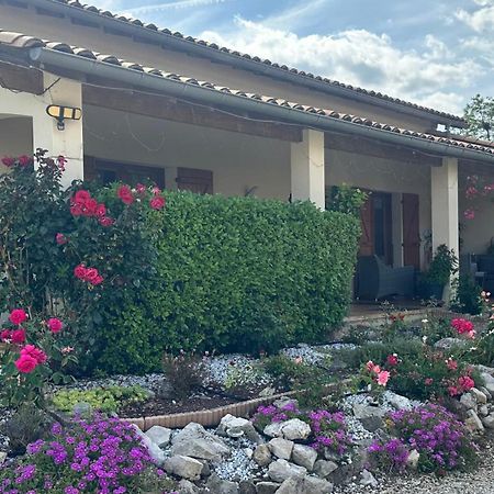 Appartement Mansarde Et Climatise 50 M2 Pompignan  Eksteriør billede