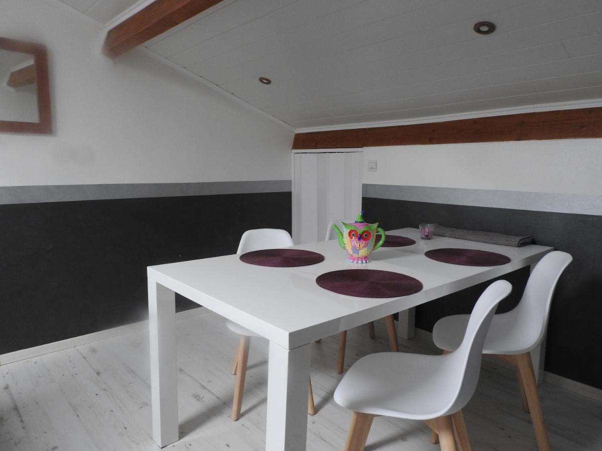 Appartement Mansarde Et Climatise 50 M2 Pompignan  Eksteriør billede