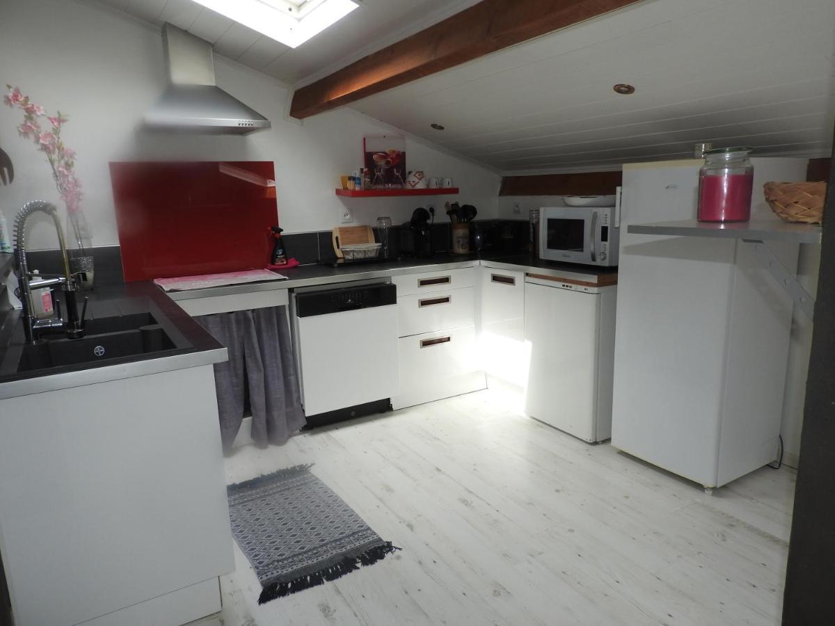Appartement Mansarde Et Climatise 50 M2 Pompignan  Eksteriør billede
